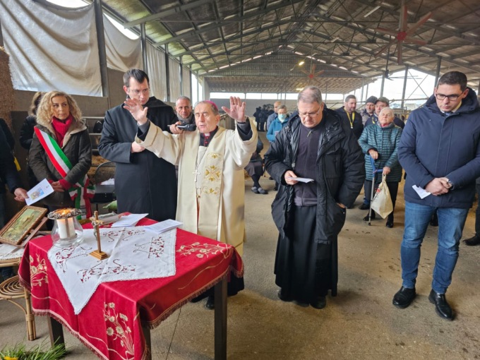 L’Arcivescovo Delpini a Cisliano per la benedizione degli animali