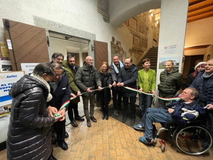 Inaugurata la mostra di Anffas: la disabilità ieri, oggi e domani