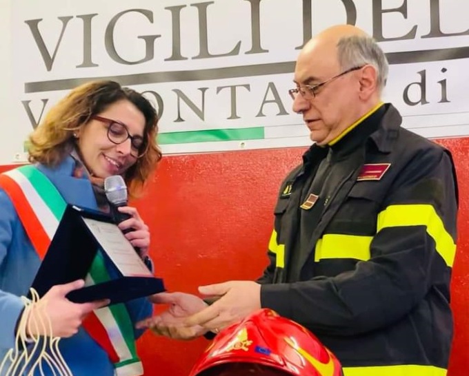 In pensione il capo distaccamento Paolo Riccardi: “Grazie dai tuoi 50 figli”