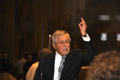 Mezzo secolo alla guida della Schola Cantorum: festa per il maestro Achille Nava