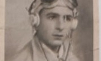 Medaglia d'onore per l'aviatore Giovanni Rezzonico