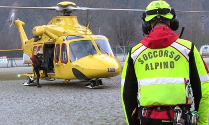 Esce per andare a fare trekking, disperso in montagna