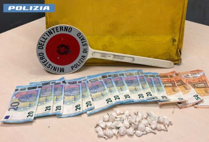 Spacciava cocaina in bicicletta: arrestato 42enne