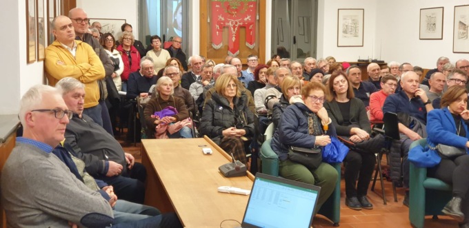 Assemblea pubblica gremita per il comitato No tang