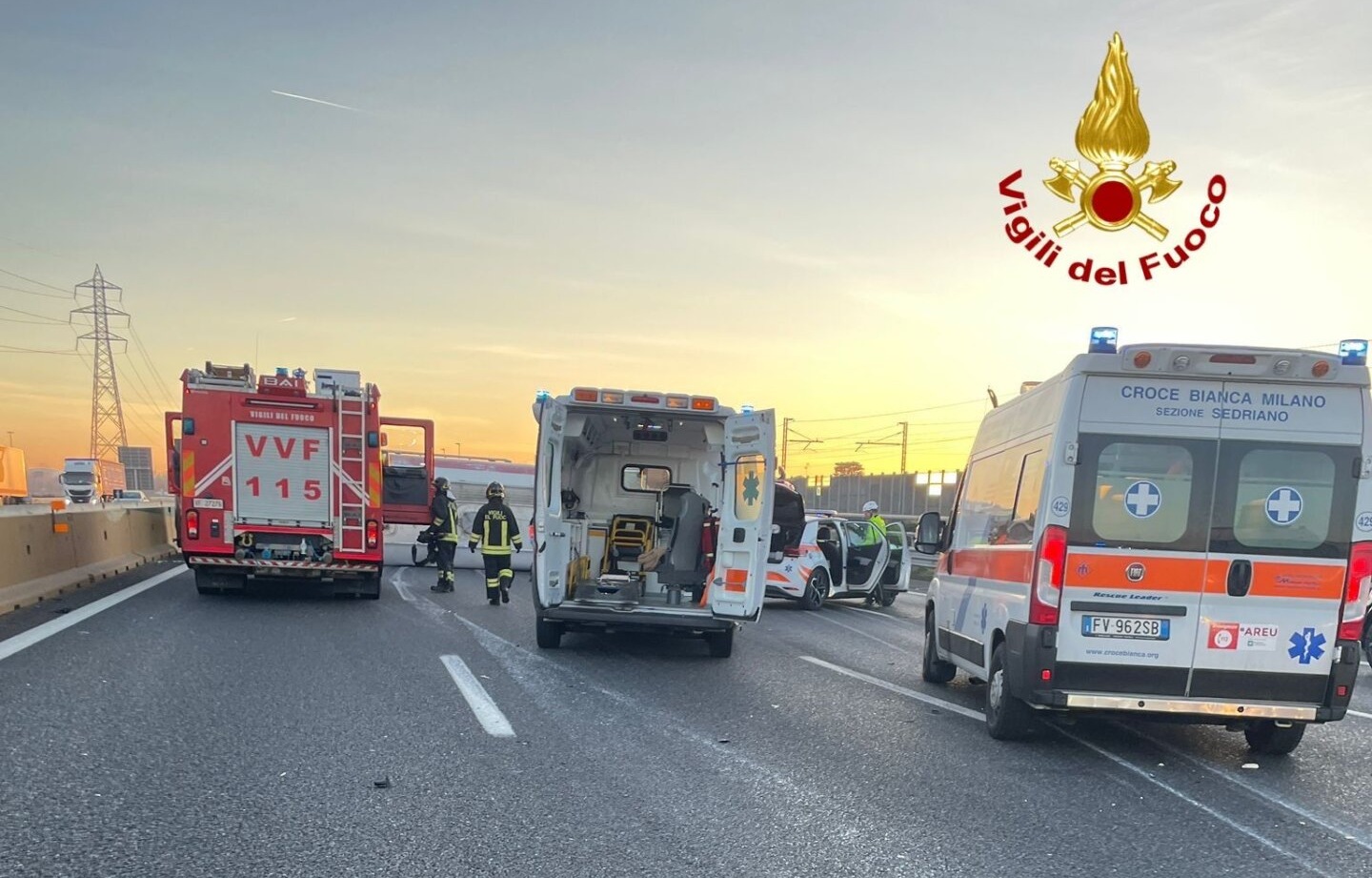 Vigili del fuoco ambulanza autostrada Arluno