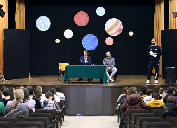 Incontro fra i Knights di Legnano e gli studenti del Tosi
