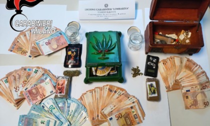 Droga e quasi 20mila euro in contanti in casa: arrestato 39enne