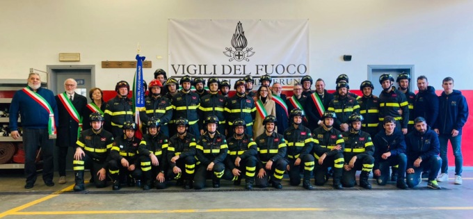Hanno spento un incendio al giorno