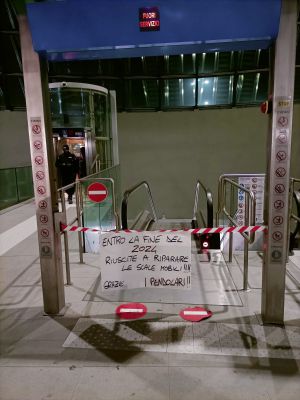 Il sindaco scrive a Rfi: “Ripristinate il funzionamento delle scale mobili alla stazione Rho-Fiera”
