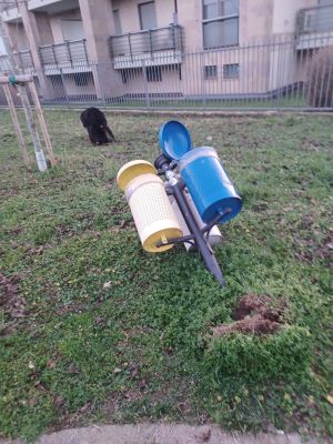 «Troppi vandali al parco, servono più controlli»