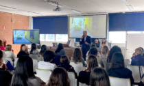 Nuove lezioni di sicurezza stradale: “Mi Voglio SicurƏ” incontra tre scuole milanesi