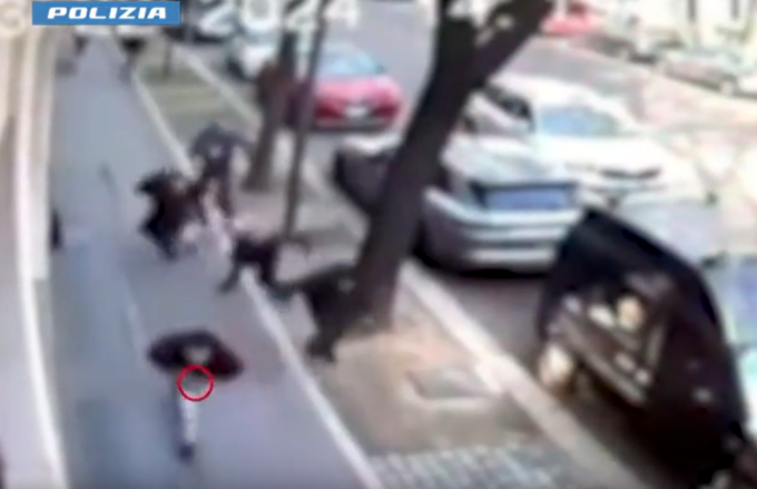 Minorenne ruba un orologio e rompe il naso a un poliziotto: arrestato e incarcerato