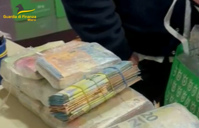 Riciclaggio di denaro del narcotraffico con sistema “hawala”: sequestrati sei milioni di euro