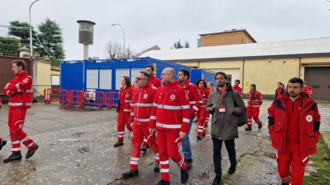Croce rossa, il presidente nazionale nella nuova sede di Legnano: "Siate orgogliosi di quello che fate"