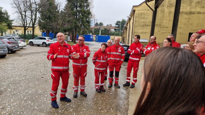 Croce rossa, il presidente nazionale nella nuova sede di Legnano: "Siate orgogliosi di quello che fate"