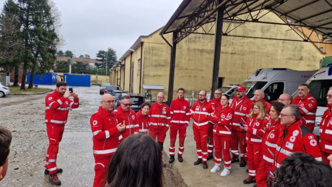 Croce rossa, il presidente nazionale nella nuova sede di Legnano: "Siate orgogliosi di quello che fate"