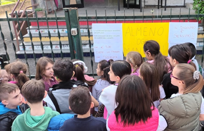 Sciopero della mensa per gli alunni e i genitori di Rho