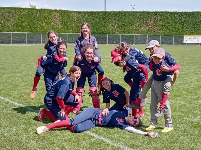 Continua la crescita delle under 13 del Softball Legnano