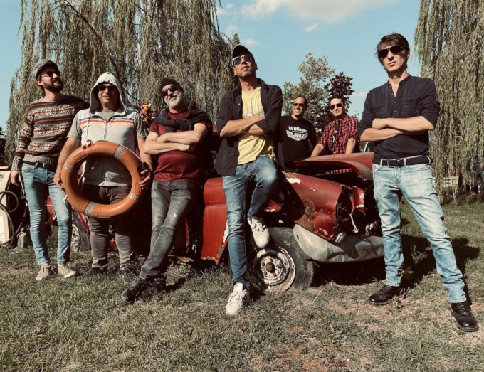 “Tra palco e città” a Bollate parte con il concerto dei Vallanzaska