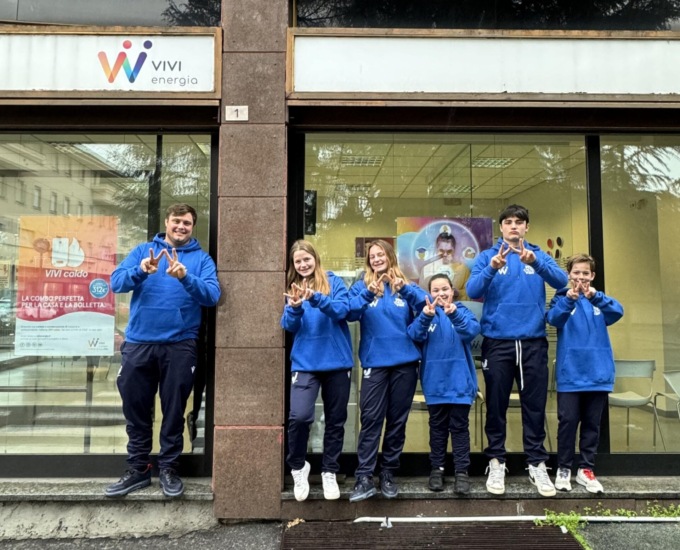 Gli atleti del Rugby Parabiago diventano protagonisti del nuovo spot di Vivi Energia