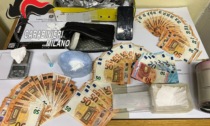 Bollate, tre arresti per spaccio: i Carabinieri rinvengono droga e contanti