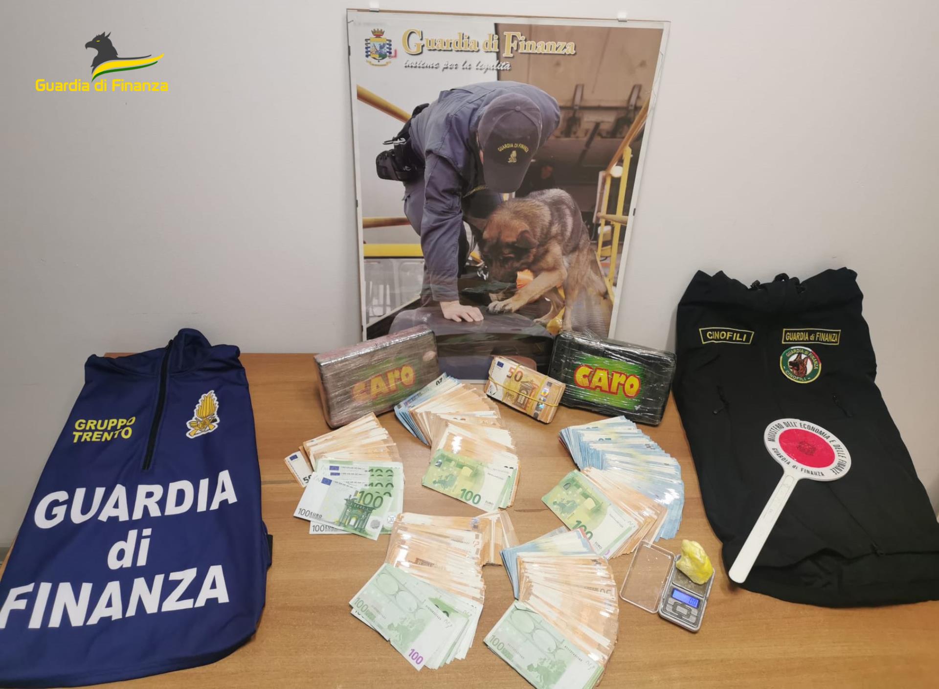 Maxi sequestro di droga