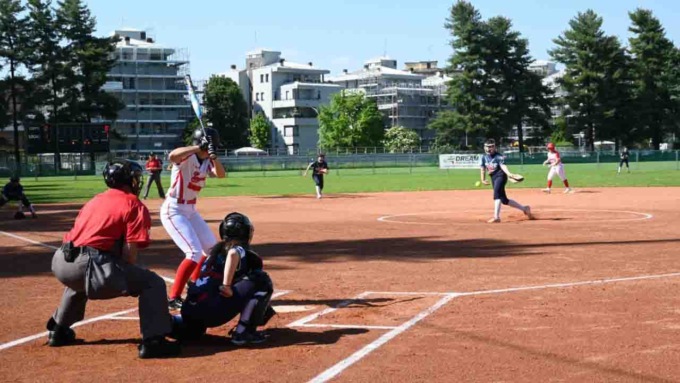 Doppietta per le ragazze del Legnano baseball