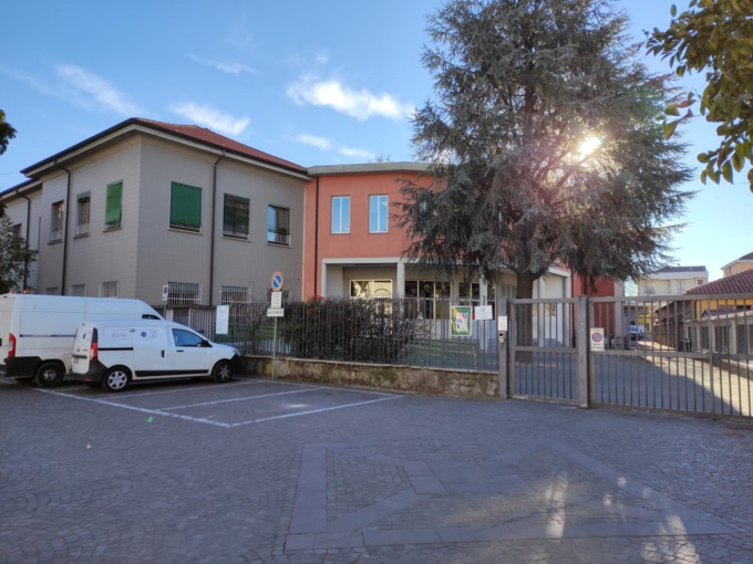Un dirigente scolastico di ruolo per Pregnana