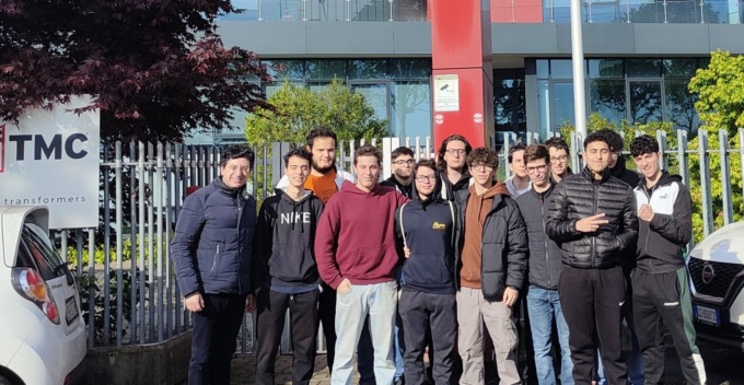 Il Bernocchi in visita alla Tmc: il racconto degli studenti