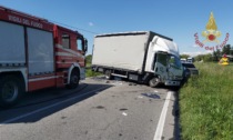 Scontro mortale fra un camion e un furgone