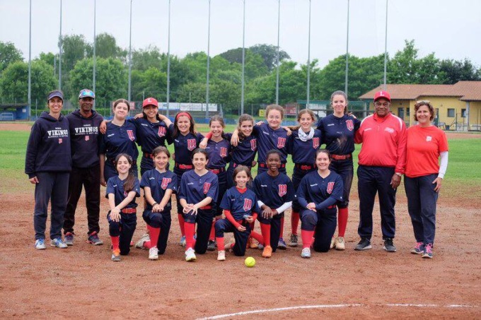 Le ragazze del Legnano Baseball centrano la prima vittoria in campionato