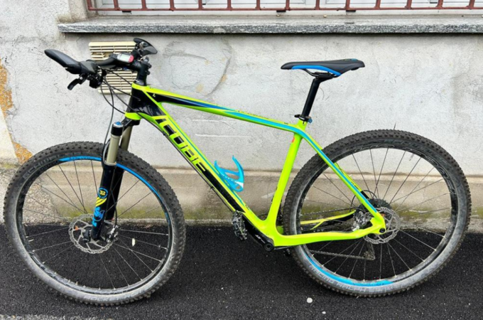 Trovate diverse bici rubate all’interno di un appartamento occupato