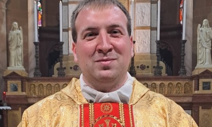 Don Alessandro Tacchi è il prete che vivrà in oratorio: "Pronto a fare bene"