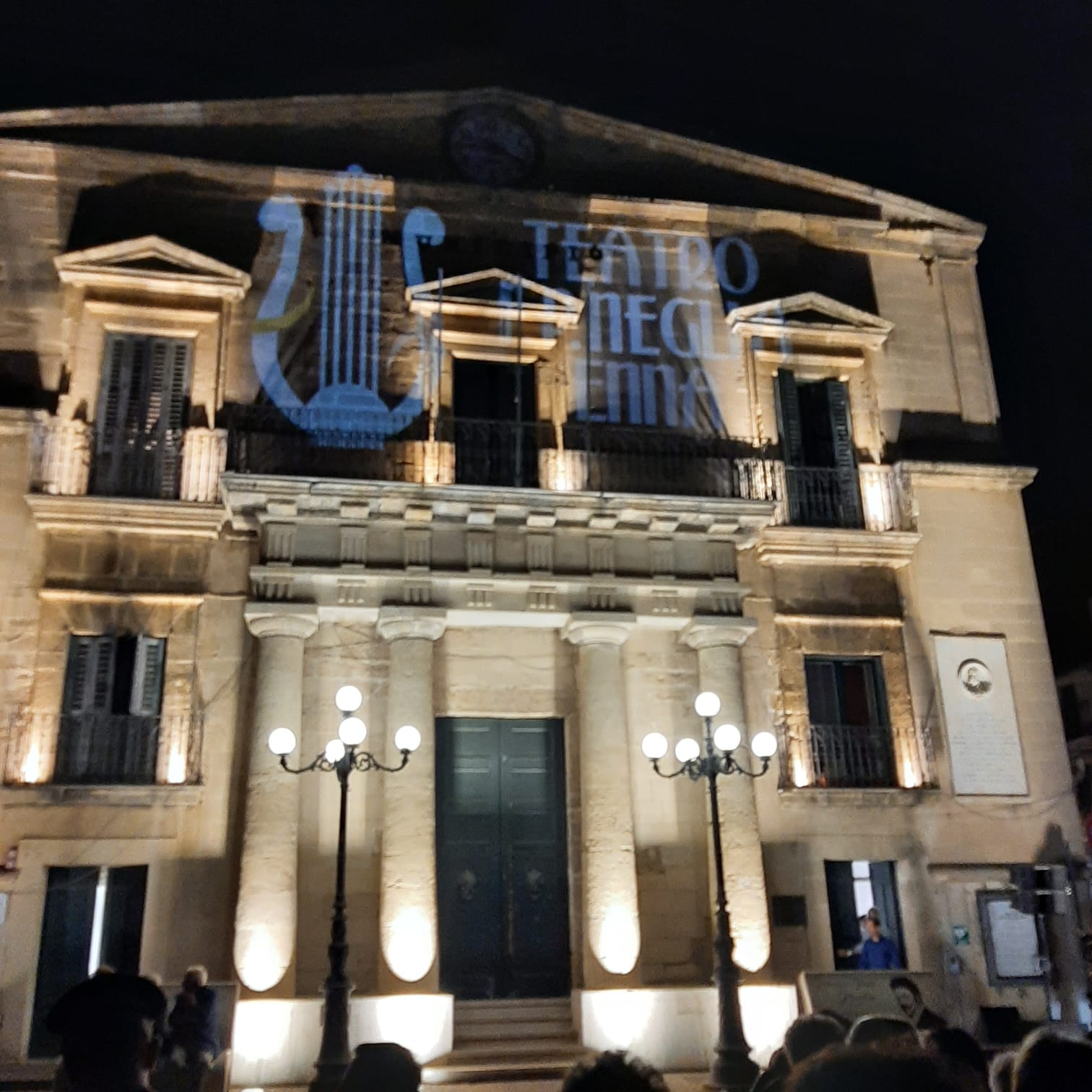 facciata teatro