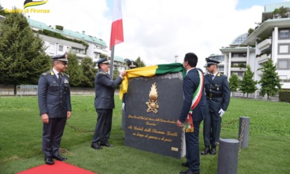 Inaugurato il monumento ai caduti della Guardia di finanza