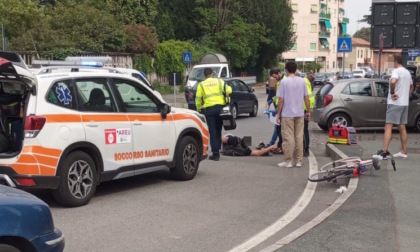 Investito da un'auto alla rotonda sul Sempione