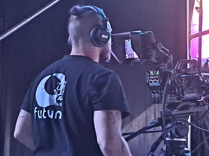 Pienone al Rugby Sound per la serata anni 90