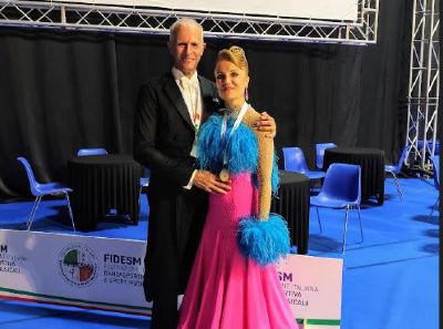 L’avvocato Lucia e il compagno Alfredo campioni italiani di danza sportiva
