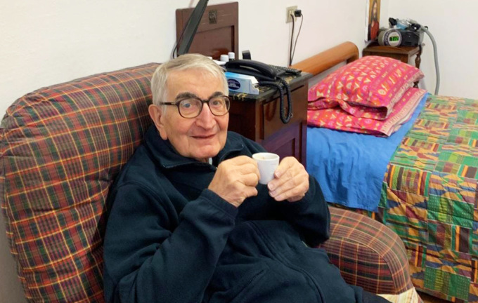 Addio a don Angelo Calloni, il cordoglio dei Padri oblati di Rho