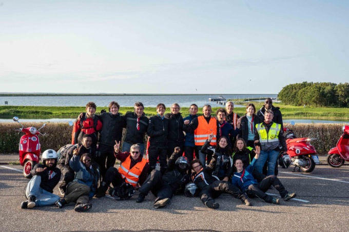 Scout in Vespa fino in Norvegia per dare voce ai minori migranti soli
