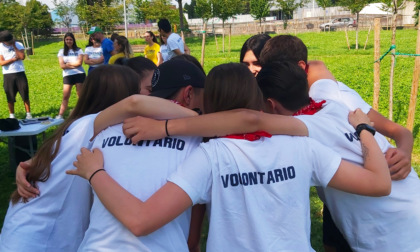 Tanto divertimento con il Coach di quartiere al campo estivo