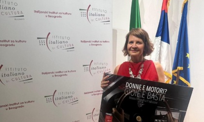 Donne e motori: la mostra del museo Cozzi sbarca a Belgrado