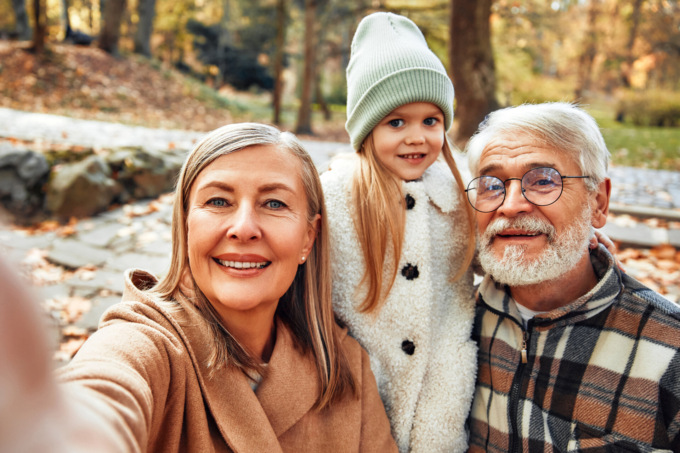 Auguri di cuore ai nostri super nonni: festeggiateli con noi!