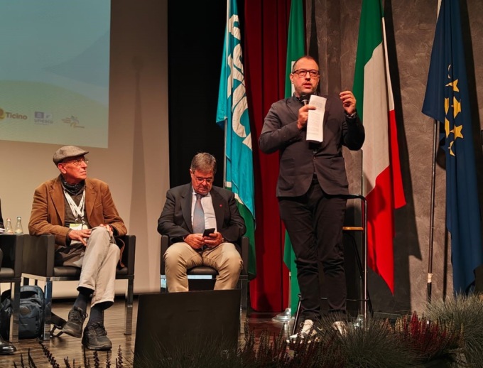 Comazzi a Magenta per i 50 anni del “Parco del Ticino”