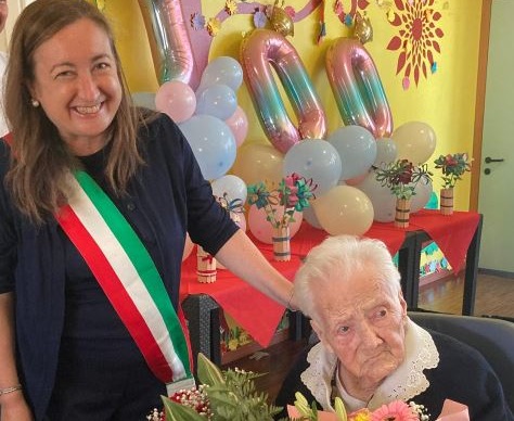 Festa per i 100 anni di nonna Lina Antonini