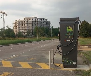 Colonnine di ricarica per auto elettriche anche nelle frazioni