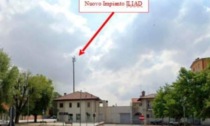 Continua la raccolta firme contro l'antenna in centro