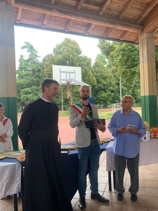Calda accoglienza a Gudo per il nuovo parroco don Gianmario