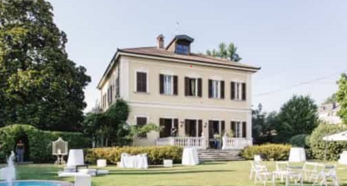 Furto a villa Umberto: rubati due dipinti dell’800