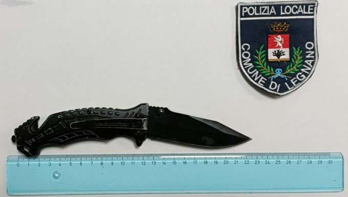 Va al Luna park con un coltello: denunciato 19enne
